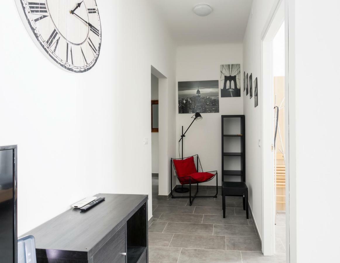Comfortable Family Group Via Paruta Apartment Mailand